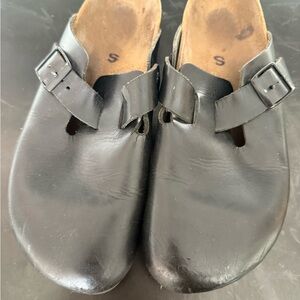 Birkenstock Black Leather Boston Clogs